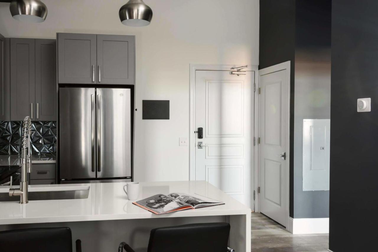 Frontdesk Modern 1 Bedroom Apt With Rooftop Lounge Saint Louis Dış mekan fotoğraf